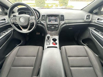 2020 Jeep Grand Cherokee Laredo E