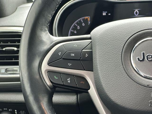 2020 Jeep Grand Cherokee Laredo E