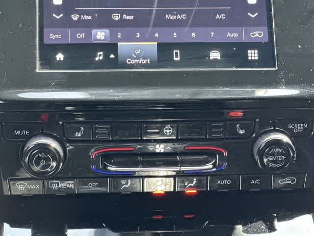 2022 Jeep Grand Cherokee Altitude