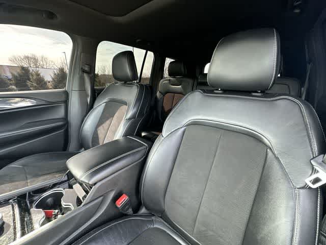 2022 Jeep Grand Cherokee Altitude