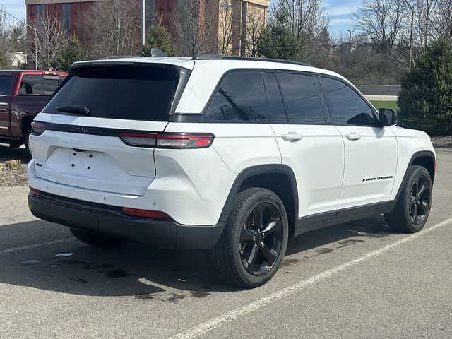 2022 Jeep Grand Cherokee Altitude
