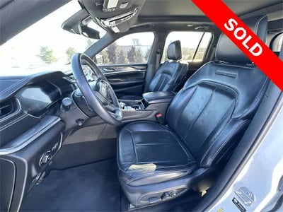 2022 Jeep Grand Cherokee Overland