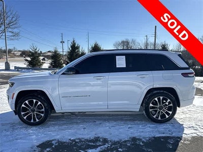 2022 Jeep Grand Cherokee Overland