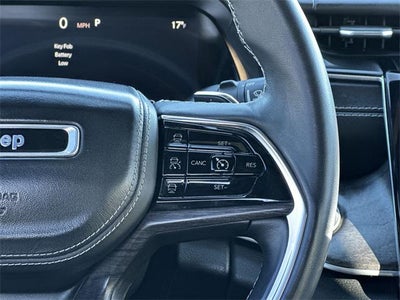 2022 Jeep Grand Cherokee Overland