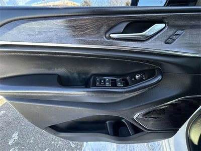 2022 Jeep Grand Cherokee Overland