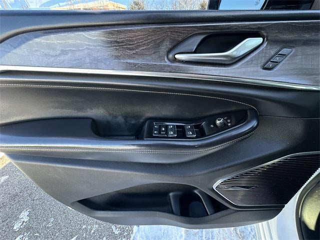 2022 Jeep Grand Cherokee Overland