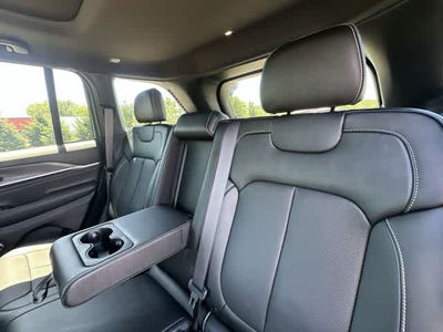 2023 Jeep Grand Cherokee 4xe Overland
