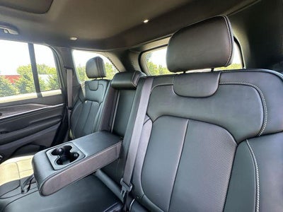 2023 Jeep Grand Cherokee 4xe Overland