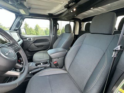 2025 Jeep Gladiator Sport S