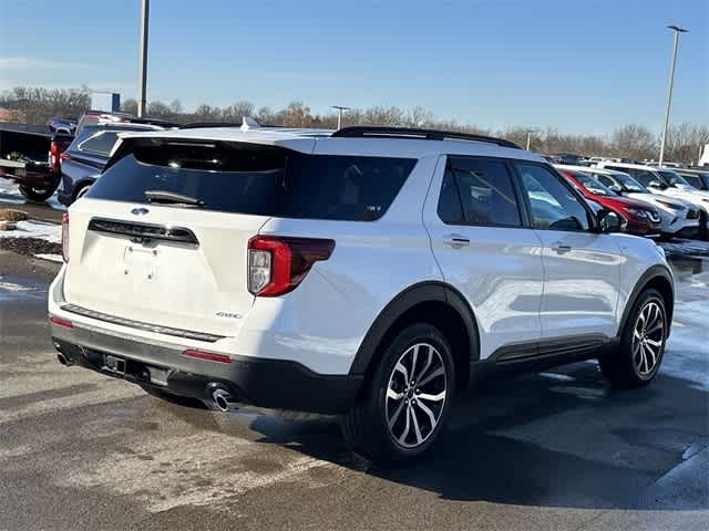 2024 Ford Explorer ST-Line