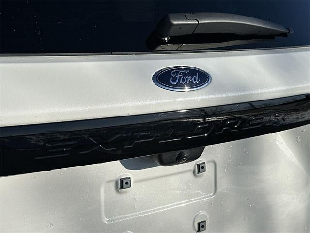 2024 Ford Explorer ST-Line