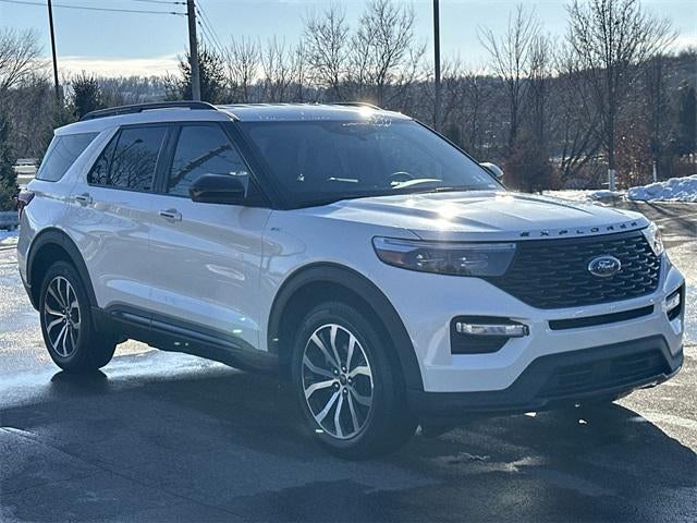 2024 Ford Explorer ST-Line