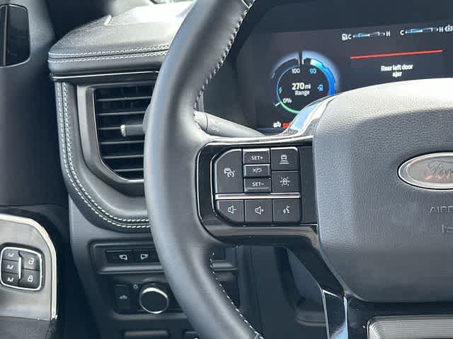 2023 Ford F-150 Lightning Platinum