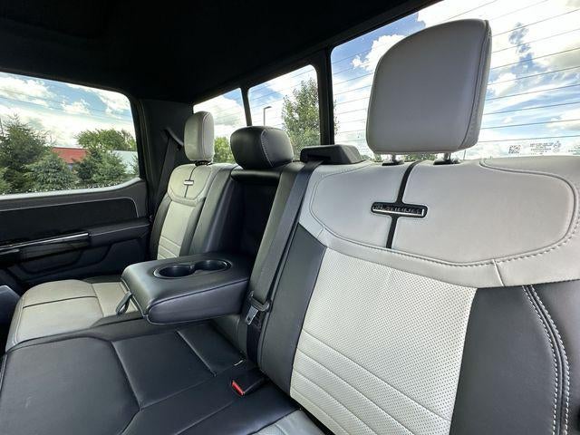 2023 Ford F-150 Lightning Platinum