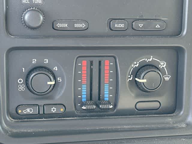 2003 Chevrolet Silverado 1500 Reg Cab 133.0" WB 4WD