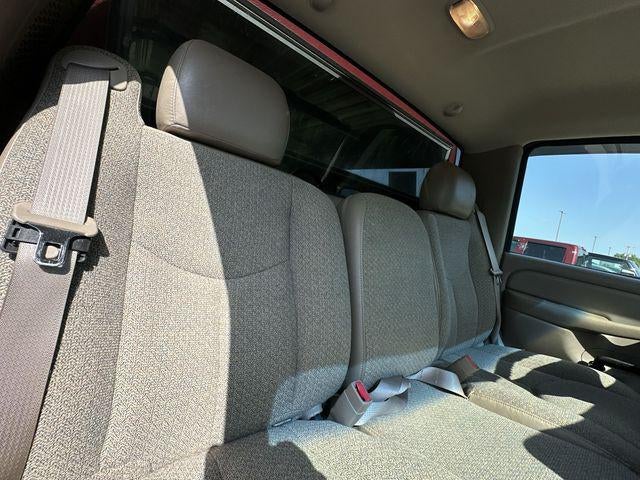 2003 Chevrolet Silverado 1500 Reg Cab 133.0" WB 4WD