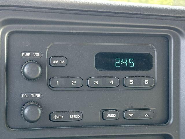 2003 Chevrolet Silverado 1500 Reg Cab 133.0" WB 4WD