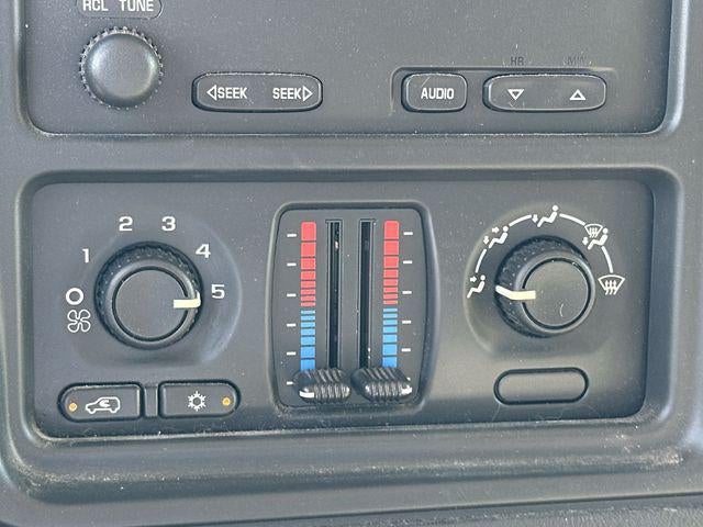 2003 Chevrolet Silverado 1500 Reg Cab 133.0" WB 4WD