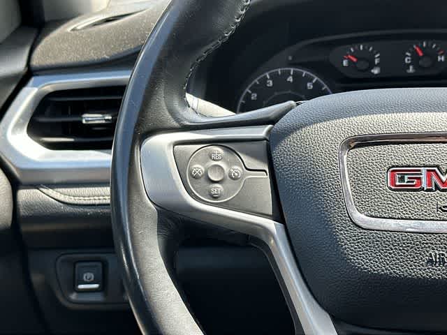 2017 GMC Acadia SLE