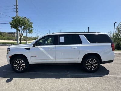 2024 GMC Yukon XL AT4