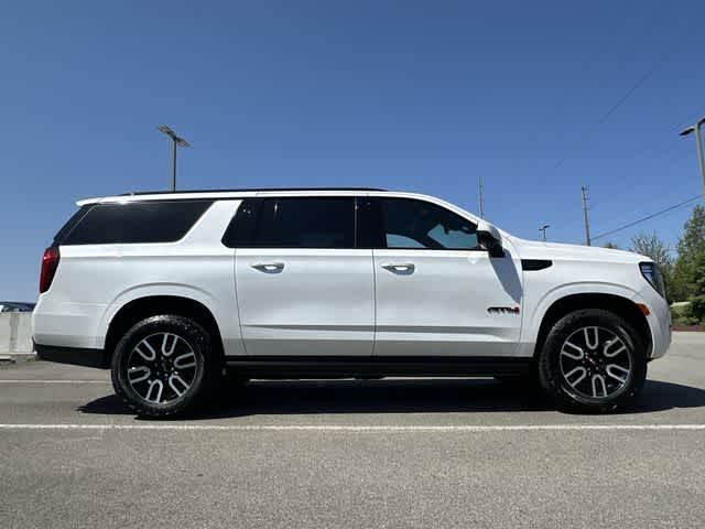 2024 GMC Yukon XL AT4
