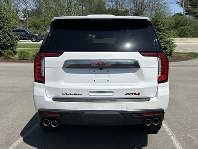 2024 GMC Yukon XL AT4