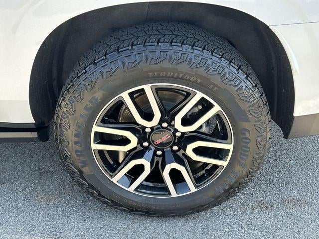 2024 GMC Yukon XL AT4
