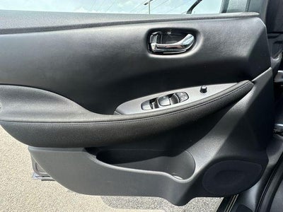 2023 Nissan LEAF S
