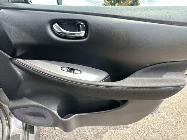 2023 Nissan LEAF S