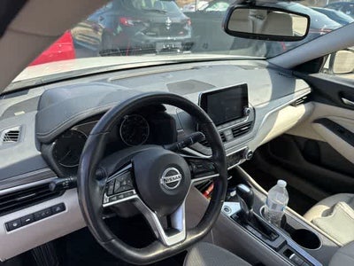 2019 Nissan Altima 2.5 Platinum