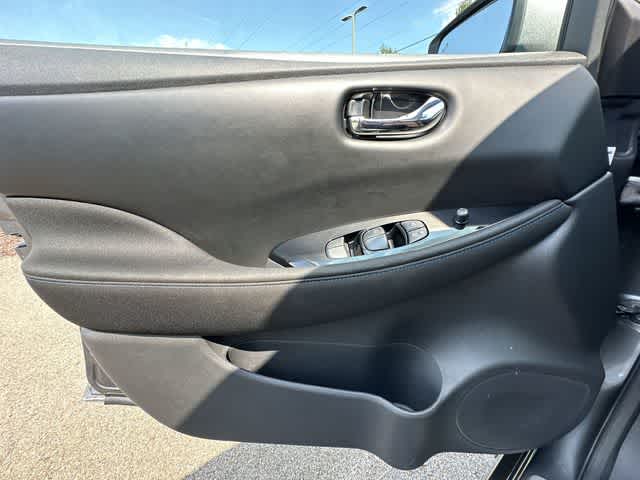 2025 Nissan LEAF SV PLUS