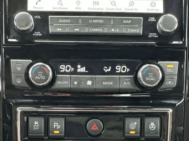 2023 Nissan Titan Platinum Reserve