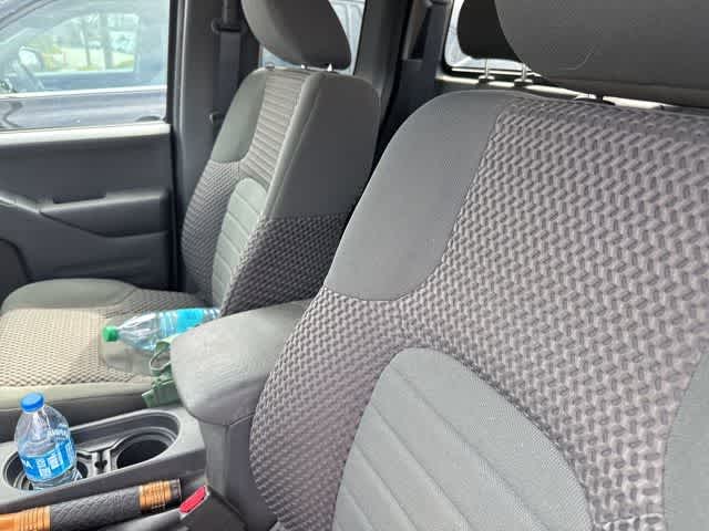 2015 Nissan Frontier SV