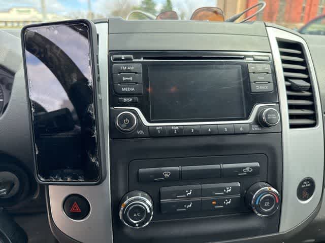 2015 Nissan Frontier SV