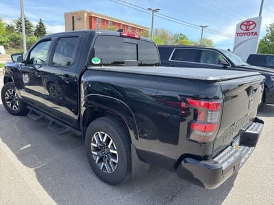 2025 Nissan Frontier SL