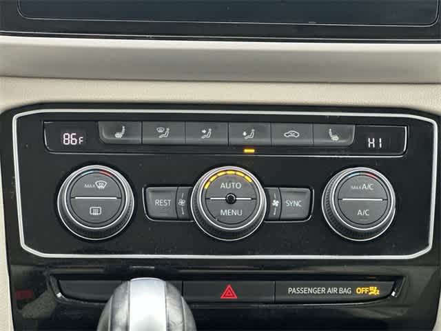 2022 Volkswagen Atlas 2.0T SE w/Technology