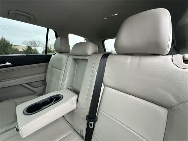 2022 Volkswagen Atlas 2.0T SE w/Technology