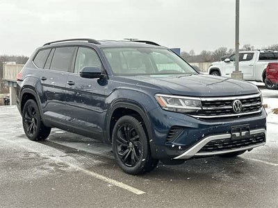 2022 Volkswagen Atlas 2.0T SE w/Technology