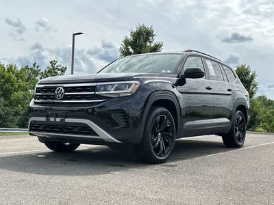 2023 Volkswagen Atlas 2.0T SE w/Technology