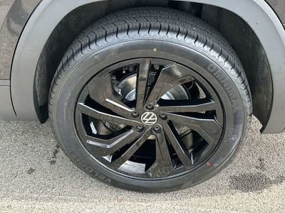 2023 Volkswagen Atlas 2.0T SE w/Technology
