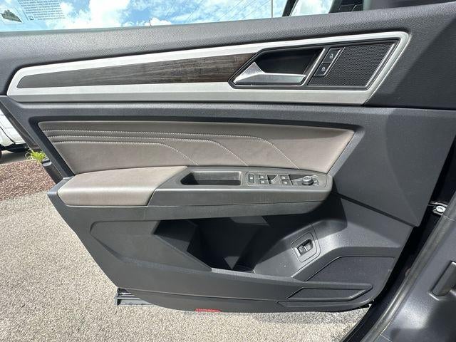 2023 Volkswagen Atlas 2.0T SE w/Technology