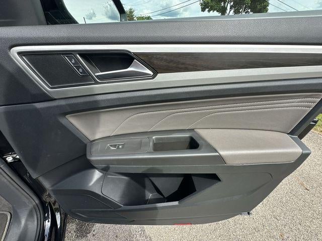 2023 Volkswagen Atlas 2.0T SE w/Technology