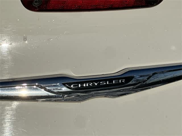 2016 Chrysler 300 300S