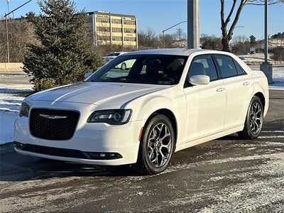 2016 Chrysler 300 300S