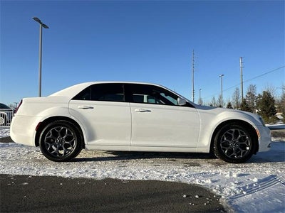 2016 Chrysler 300 300S