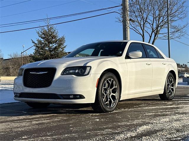 2016 Chrysler 300 300S