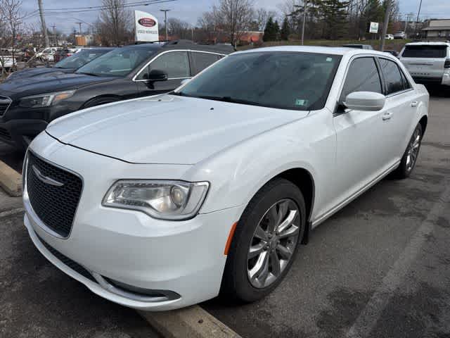 2015 Chrysler 300 Limited