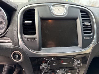 2015 Chrysler 300 Limited