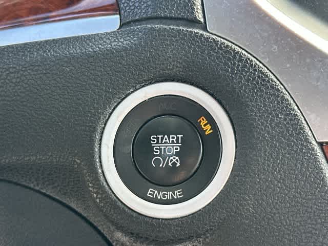 2014 Chrysler 300 4dr Sdn AWD