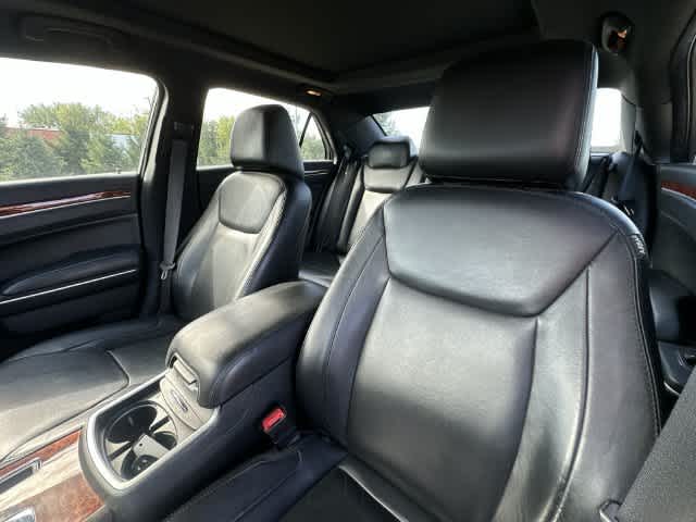 2014 Chrysler 300 4dr Sdn AWD